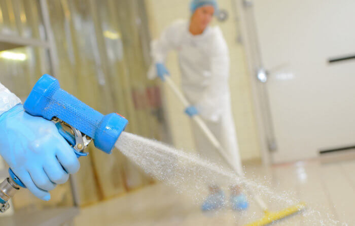 How much do hospitals spend on cleaning?