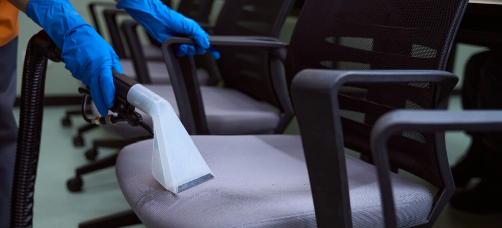 What are commercial deep cleaning services?